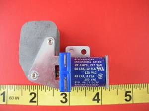 Deltrol 20889-82 Relé 20a 277vac 20 Amp Controles 871D62A2A24V 20889 82 Nuevo Nnb - Imagen 1 de 4