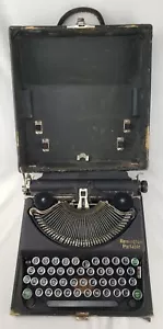 Antique Vintage Early Model Remington Portable Typewriter w/ Case & Green Keys - Picture 1 of 15