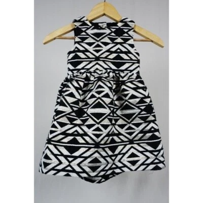 Vestido de fiesta Crazy 8 Little Jacquard negro blanco dorado talla 2T para niñas Foto 1 de 4