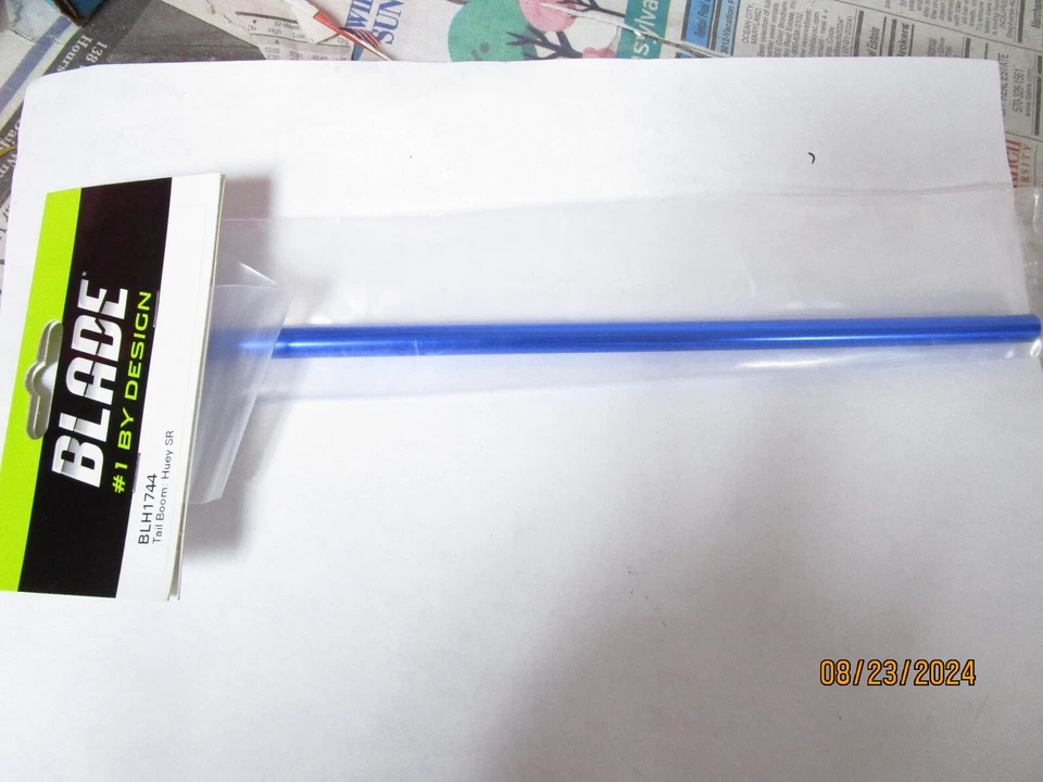 EFLITE BLADE BLH1744 Tail Boom Huey SR Foto 1 de 4