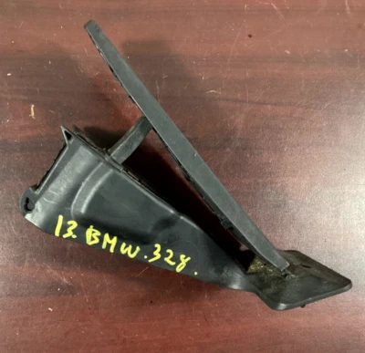 2012-2016 BMW F30 F32 320i 328i Accelerator Throttle Gas Pedal 6853175 OEM . - Image 1 of 4