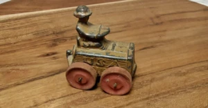 1930s Toy Tractor USA Barclay Manoil Army Tractor MV73A - Picture 1 of 6