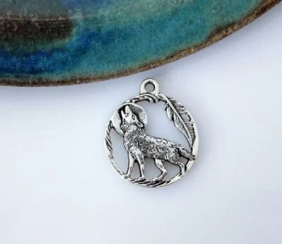 COYOTE AULLADOR LOBO PLUMA LUNA Colgante Plata de Ley 925 Collar 24" Foto 1 de 4