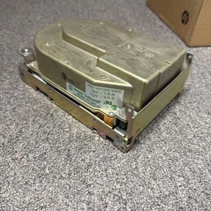 Seagate ST-4096 80 MB 5,25"/FH disco rigido MFM ST-4096 altezza completa HDD - Foto 1 di 4