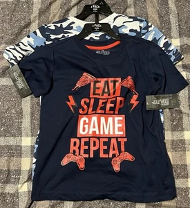 ✅ BOYS 2 SHIRT SET SIZE 6 HOLLYWOOD THE PEOPLE EAT SLEEP GAME REPEAT AND CAMO - Picture 1 of 2
