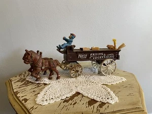 VINTAGE CAST IRON FRUIT WAGON With HORSES & DRIVER - Picture 1 of 6