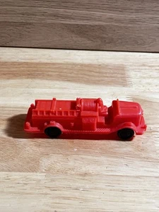 Vintage 1940s-50s Wannatoy plastic toy fire truck USA made 5 in NO ladder - Picture 1 of 8