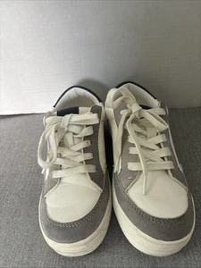 J. Crew Boys' Court Sneakers White Grey & Blue Lace up Size 2 Shoes - Picture 1 of 9