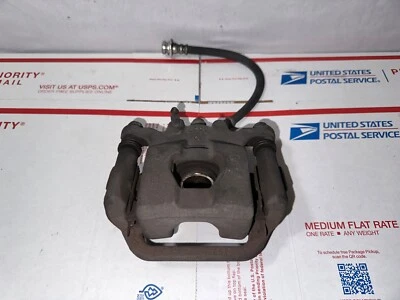 Pinza de freno trasera derecha Nissan Altima 2013-2018 OEM Foto 1 de 4