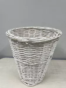 Vintage Wicker Rattan Woven Waste Basket Trash Primitive Farmhouse Plant Planter - Picture 1 of 6