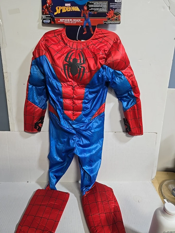 Jazwares Marvel Spider-Man Deluxe Costume (Kids) Large 10-12 Halloween