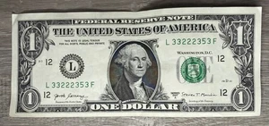 Quad 4 of a Kind 3s and Triple 2s Fancy Serial Number $1 Dollar Bill L33222353F - Picture 1 of 2