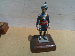 Rosa o simile esercito britannico, ufficiale di cavalleria indiano, piombo 54 mm ben dipinto, TD - Foto 1 di 2