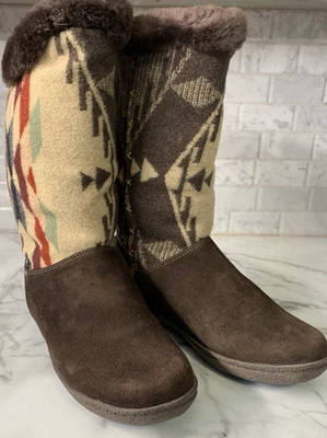 Women's Pendelton Suede Boots Shearling Lined Size 8 Native Western Print - Image 1 of 4