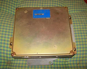 Steuergerät Audi 80/90/100 2.8 V6 AAH 8A0906266B 128KW 174PS MMS-300 Hitachi 12V - Bild 1 von 1