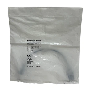 PEPPERL+FUCHS NBB7-F104M-A0-200MM-V1 / 909690 INDUCTIVE PROXIMITY SENSOR NSFS - Picture 1 of 2