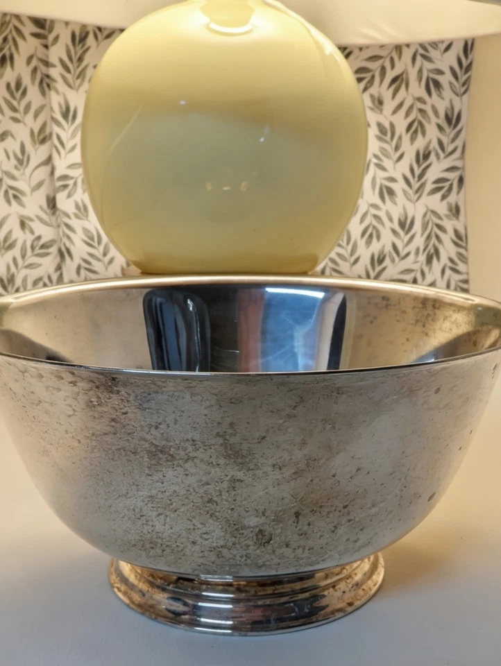 Tigela com pés folheada a prata reprodução vintage Paul Revere  - Imagem 1 de 4