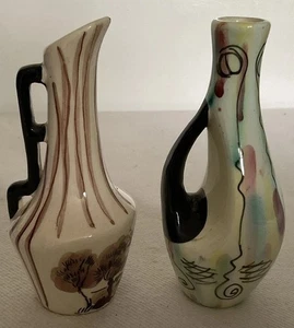 2x Collectable Vintage “Drioli” Marmaca Studio Pottery Italy Miniature Vase/jugs - Picture 1 of 21