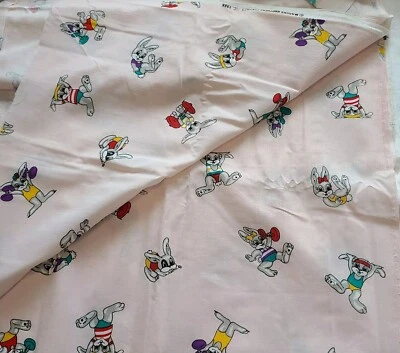 1986 Marcus Brothers Textiles Conejito Ejercicio Entrenamiento Tela Fondo Rosa 2+yardas Foto 1 de 3