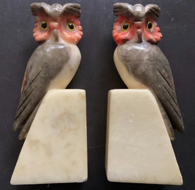 MCM: Pair of Owl Bookends Hand-carved from Genuine Alabaster Made in Italy - Image 1 of 4