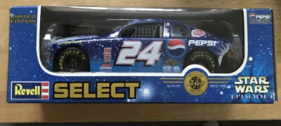 Star Wars Episode 1 Revell 1:24 Jeff Gordon 1999 #24 Diecast Car NASCAR - Image 1 of 2