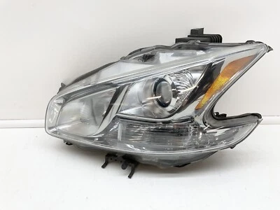 Faro izquierdo Nissan Máxima 2011 halógeno fabricante original usado Foto 1 de 4