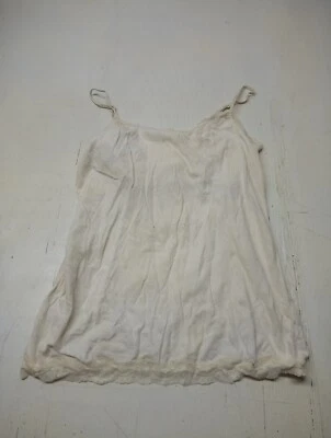 Top cami Sonoma Life + Style para mujer con ribete de encaje crema talla M Foto 1 de 4