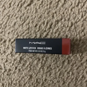 Mac Matte Lipstick 602 Chili ~ Full Size 0.1oz / 3g New In Box - Picture 1 of 3