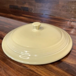 "Tapa de cazuela amarilla Fiesta Ware vintage solo Fiestaware 9,25"" exterior/8"" interior" - Imagen 1 de 4