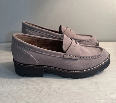 House of Harlow 1960 Gunner Gamuza Cuero Taupe Penny Mocasín Zapatos Taco Nuevo 9 Foto 1 de 4