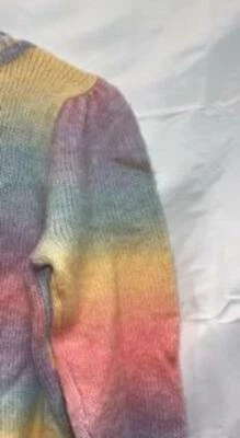 Suéter Charter Club a Rayas Ombre Multi Talla Pequeña (DEFECTUOSO) Precio de venta sugerido por el fabricante $60 Foto 1 de 3