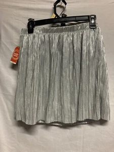 Wonder Nation Girl's Size L Pleated Metallic Silver Skirt - Picture 1 of 2