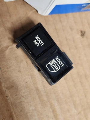 1985-90 NOS GM Oldsmobile Buick Door Lock Switch - Изображение 1 из 3