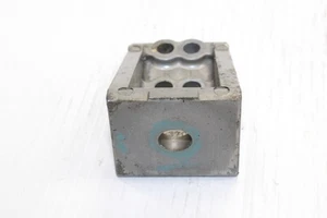 2004 KAWASAKI STX-12F OEM ENGINE BRACKET MOUNT 32190-3703 - Bild 1 von 11