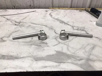 99 Ducati 750 SS 750SS Supersport Manillar Izquierdo Derecho Manillar Empuñaduras Foto 1 de 4