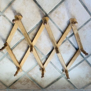 Vintage erweiterbar Holz 10 Zapfen Akkordeon Hut Garderobe Becher Wandregal Halter *LESEN* - Bild 1 von 9