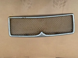 Maserati Biturbo Frontgrill - Bild 1 von 6