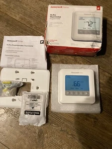 Honeywell T4 Thermostat Programmable TH4110U2005 - Picture 1 of 12
