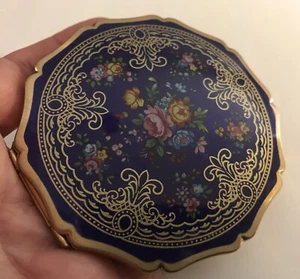 Stratton Floral Cobalt Blue Enamel & Gold Metal Powder Compact England 1950s - Picture 1 of 7