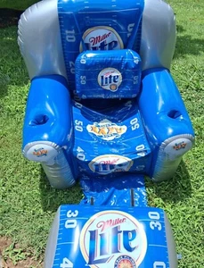 Miller Lite Brewing Co. Fullsize aufblasbarer Blowup Super Bowl 35 Fußballstuhl - Bild 1 von 4