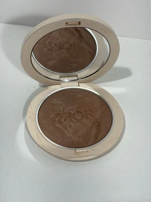 Dior Forever Natural Bronze Healthy Sunkissed Skin Bronzer 04 (Tan) W/ Flaw READ - Image 1 of 4