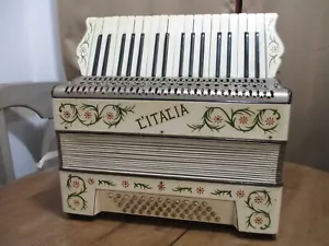 Vintage L'italia Accordion Made In Germany - Picture 1 of 19