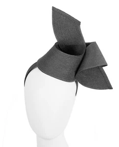 Bespoke design Black racing fascinator by Max Alexander Made in Australia - Picture 1 of 7