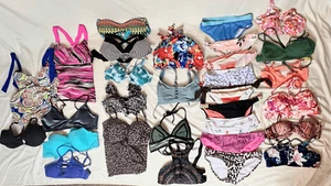 Lote A400 Mujeres y Juniors 30 Tops, Tankini, Bikini Bottoms Trajes de Baño Valor $656 - Imagen 1 de 13