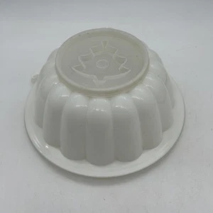 Anillo molde gelatina Tupperware vintage pequeño árbol de Navidad blanco - Imagen 1 de 9