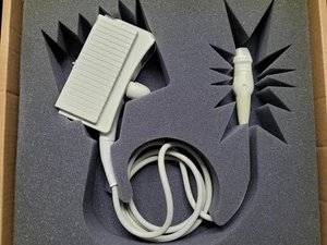 Siemens Acuson 7V3C Ultraschallsonde Siemens Acuson 7V3C  ultrasound probe - Bild 1 von 4
