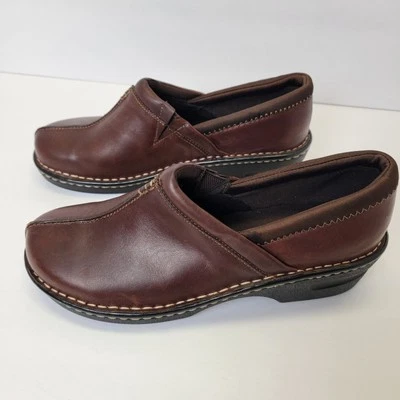 Zapatos mocasines Eastland para mujer Kelsey de cuero marrón zueco sin cordones 11M nuevos sin caja Foto 1 de 4