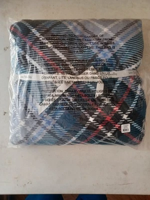 New w Tags Vera Bradley Snowy Plaid Oversized Plush Fleece Throw Blanket 94 x 66 - Image 1 of 4