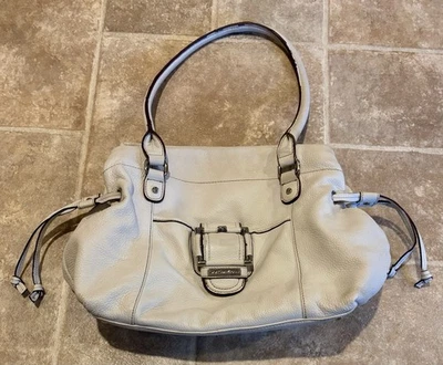 Bolso de mano ISAAC MIZRAHI beige de cuero granulado Foto 1 de 4