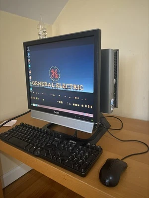 Windows 8 Dell Desktop computer all in one duo core 2GB ++  17" Monitor 74GB HD - Image 1 of 4